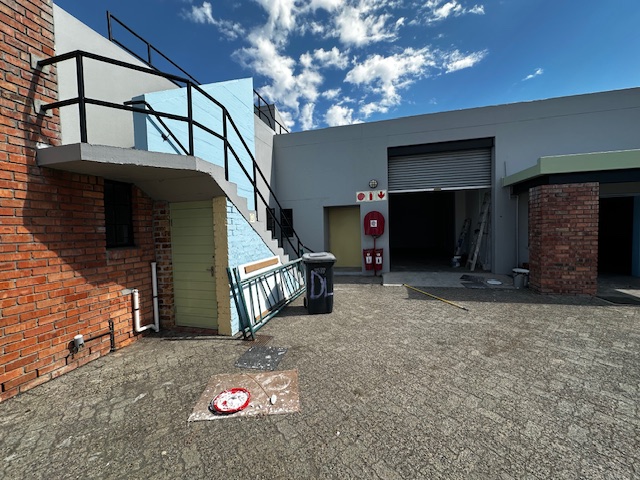 To Let Commercial Property for Rent in Maitland Western Cape